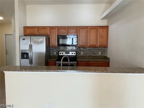 $1,750 | 207 Cultural Park Boulevard, Cape Coral, FL 33990