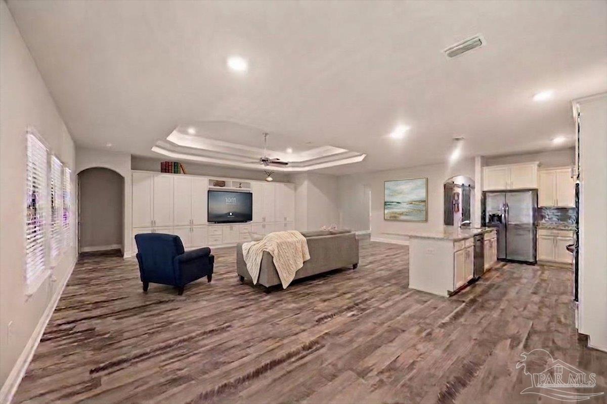 8056 Stream Ridge Road Pensacola, FL 32526 - Photo 16 of 66 Gallery Image 16