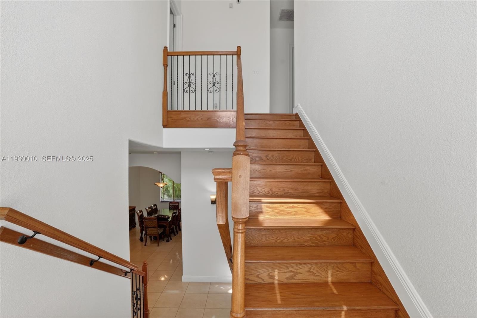 2913 Southwest 13th Street Miami, FL 33145 - Photo 7 of 55 a view of entryway