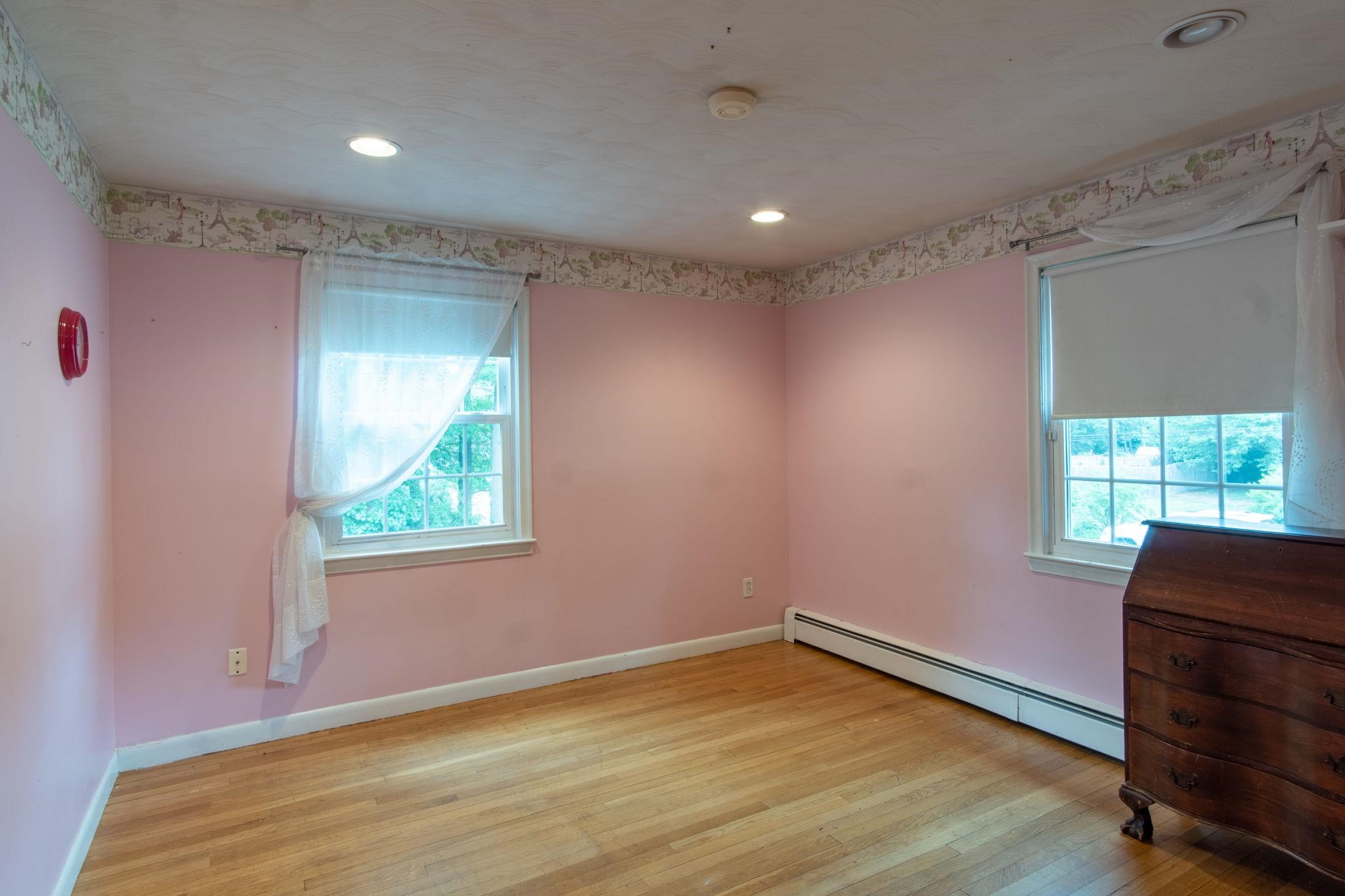 5 Cardinal Drive Hudson, NH 03051 - Photo 15 of 32 Gallery Image 15