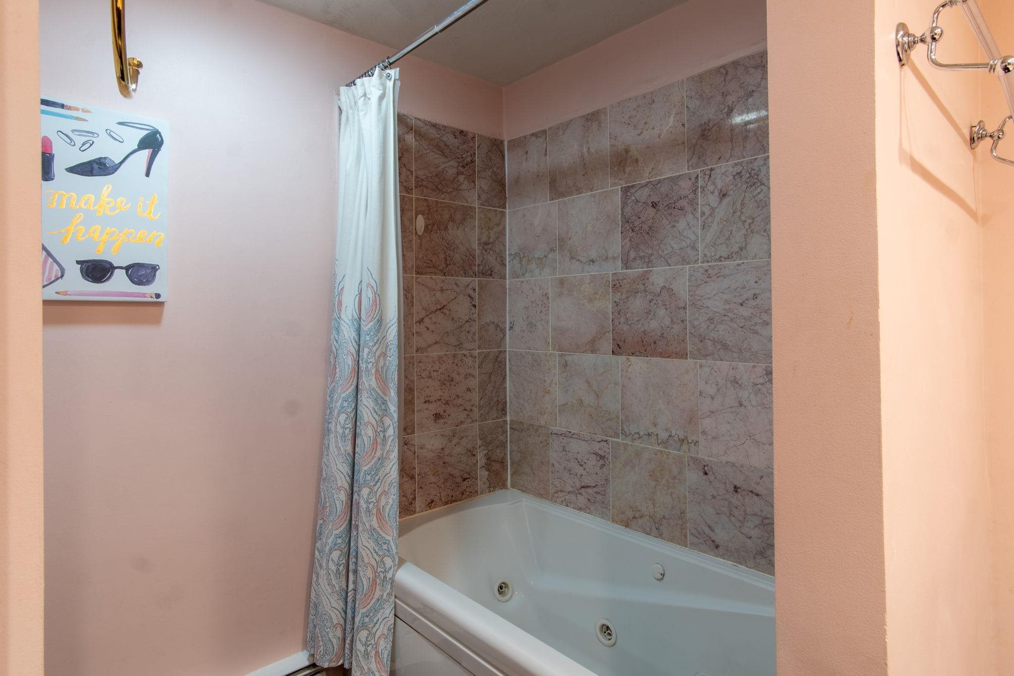 5 Cardinal Drive Hudson, NH 03051 - Photo 25 of 32 Gallery Image 25