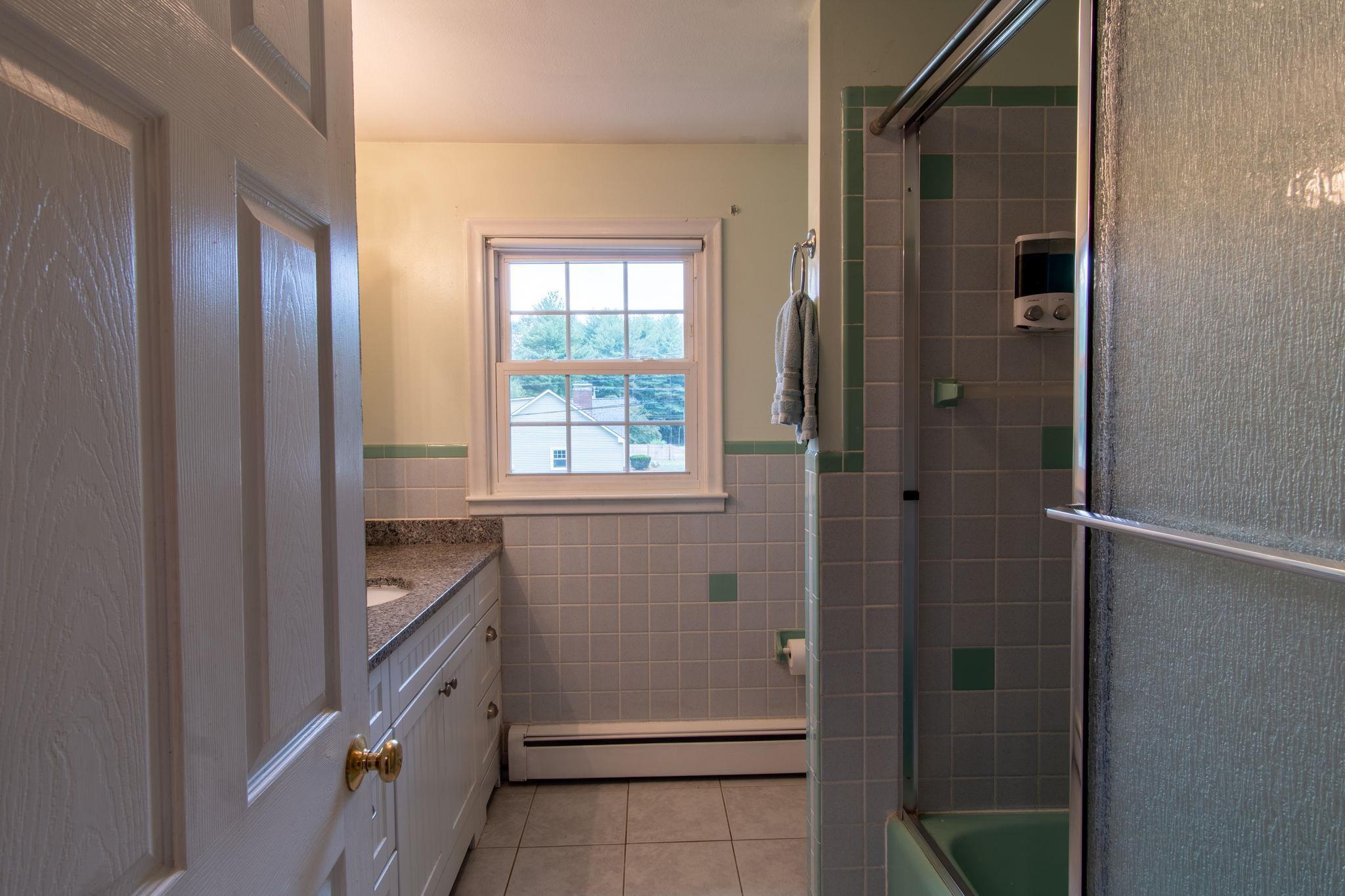 5 Cardinal Drive Hudson, NH 03051 - Photo 28 of 32 Gallery Image 28