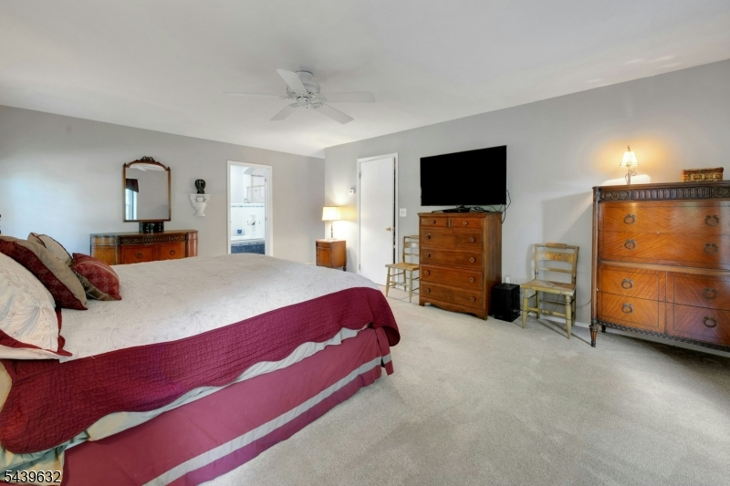 20 Lark Lane Oak Ridge, NJ 07438 - Photo 20 of 47