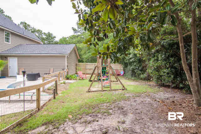 145 Lakeview Loop Daphne, AL 36526 - Photo 37 of 42