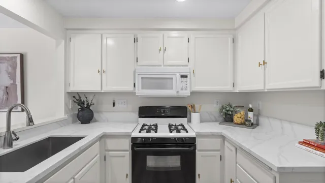 $585,000 | 44681 Arbor Lane, Temecula, CA 92592