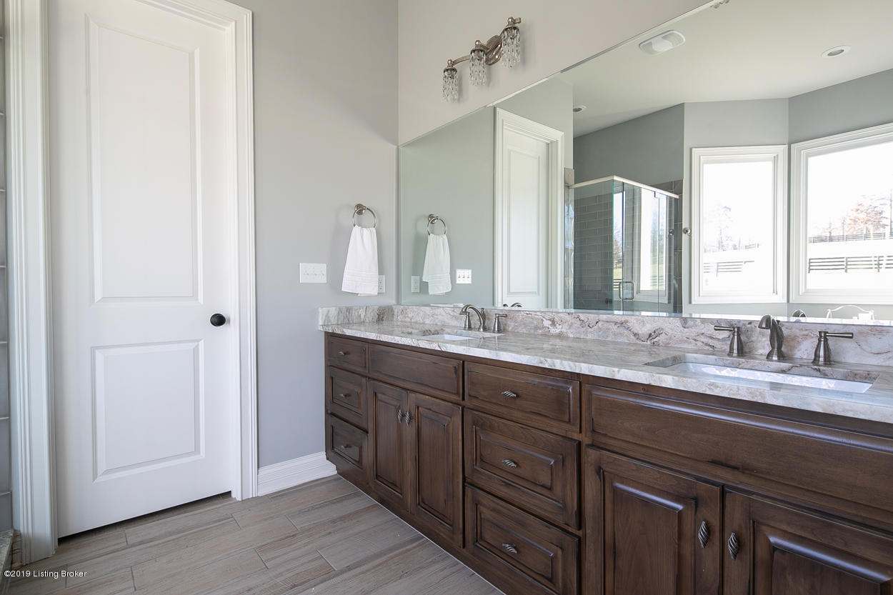 15401 Deer Run Road Louisville, KY 40299 - Photo 24 of 36 36