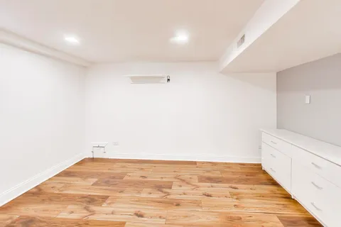 $425,000 | 5061 North Kimberly Avenue, Chicago, IL 60630