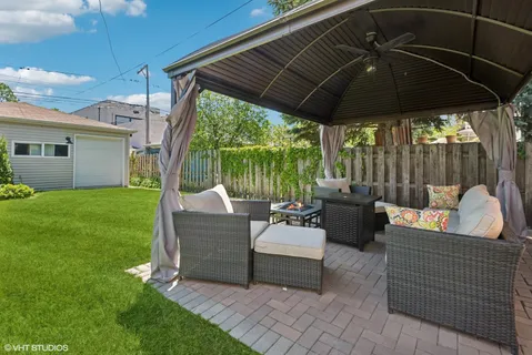 $425,000 | 5061 North Kimberly Avenue, Chicago, IL 60630