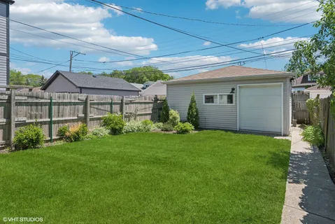 $425,000 | 5061 North Kimberly Avenue, Chicago, IL 60630