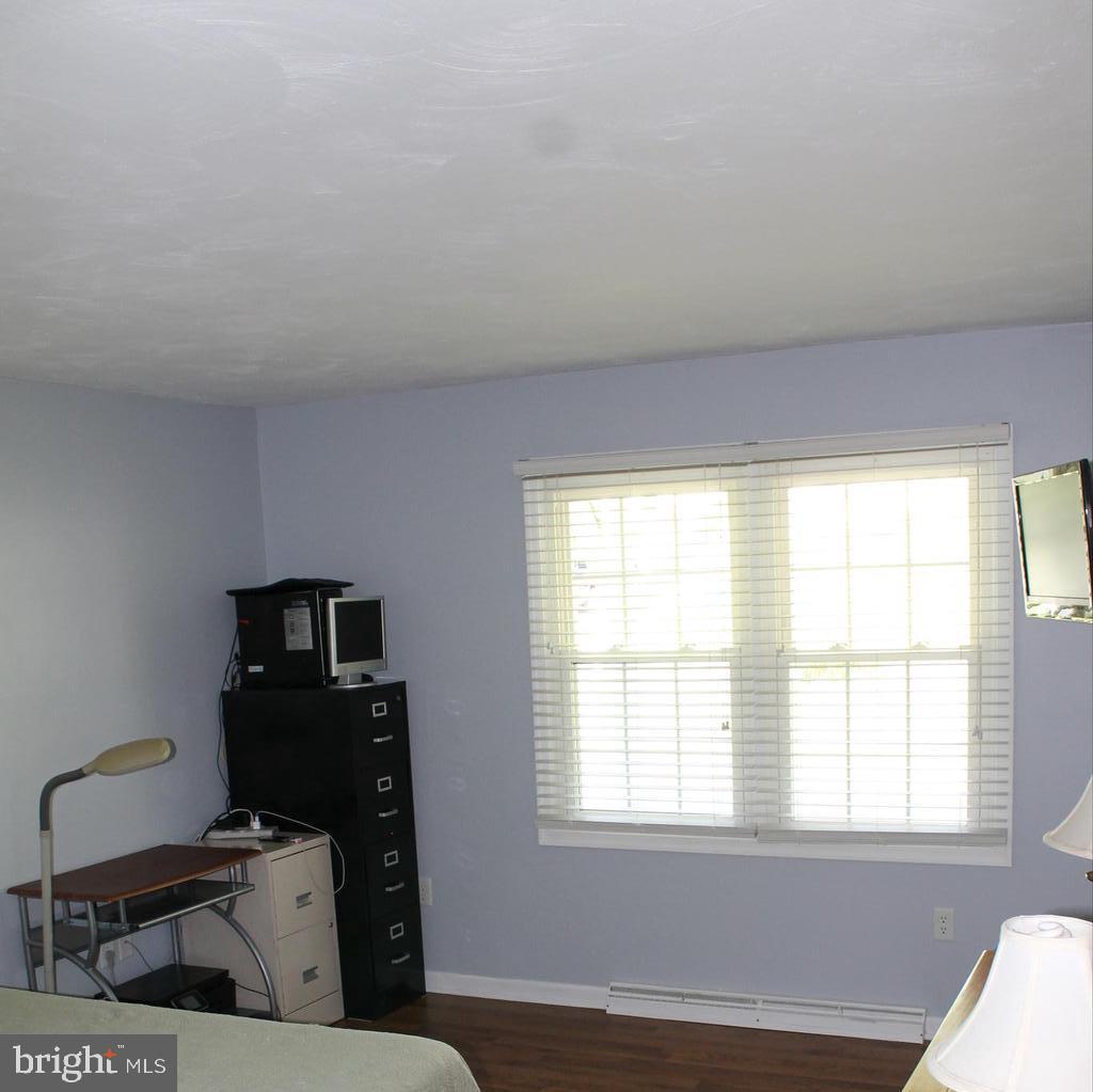 418 Bellevue Road Red Lion, PA 17356 - Photo 30 of 49 1st floor Master
