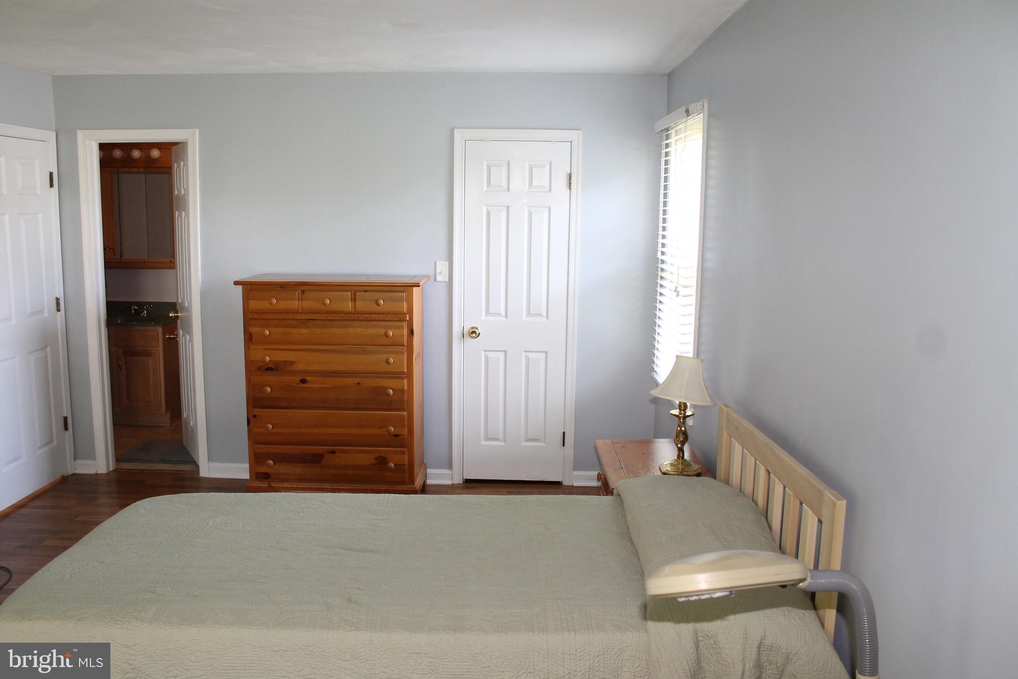 418 Bellevue Road Red Lion, PA 17356 - Photo 33 of 49 1st floor Master