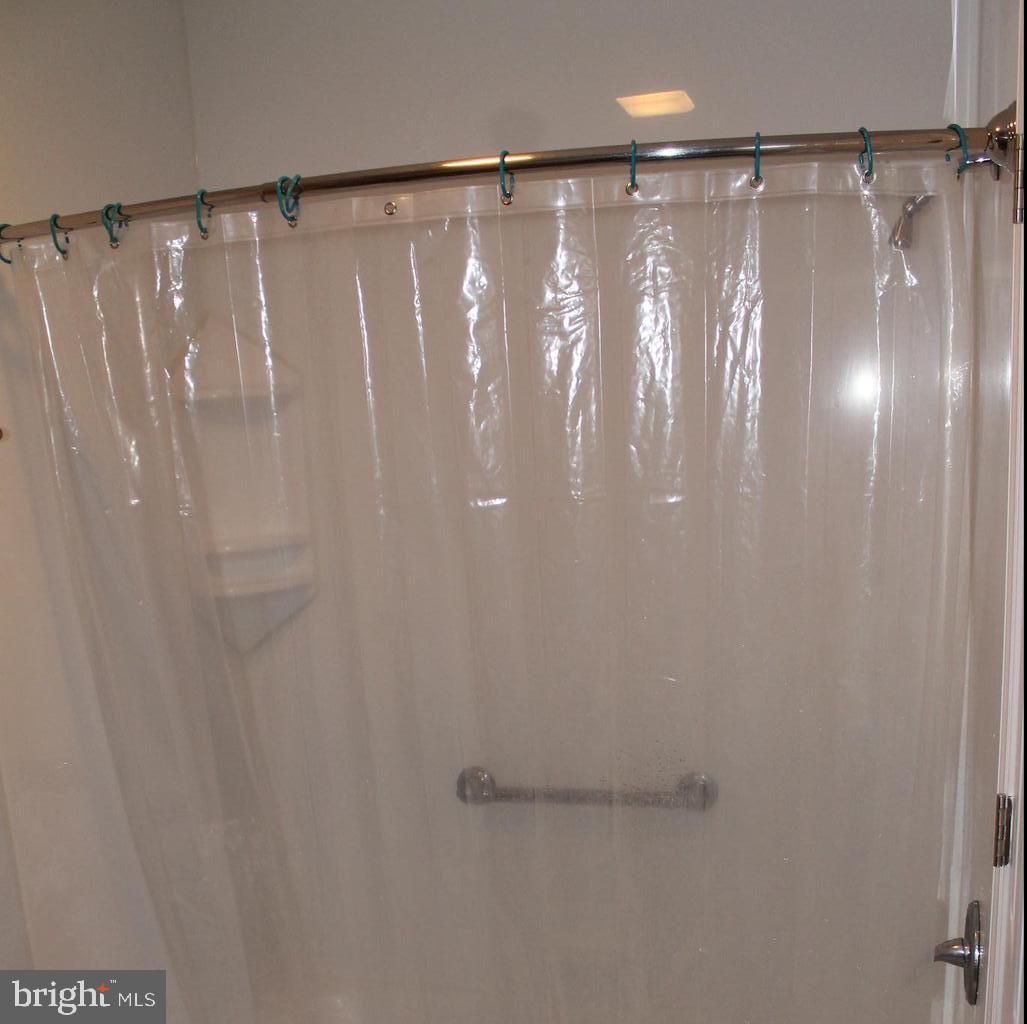 418 Bellevue Road Red Lion, PA 17356 - Photo 34 of 49 1st floor Master Bath