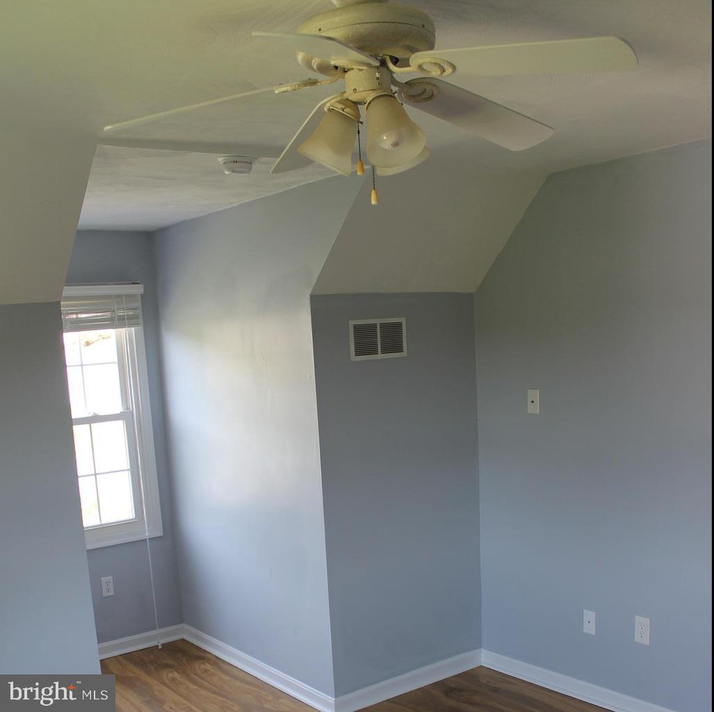 418 Bellevue Road Red Lion, PA 17356 - Photo 40 of 49 2nd Floor Bedroom 2