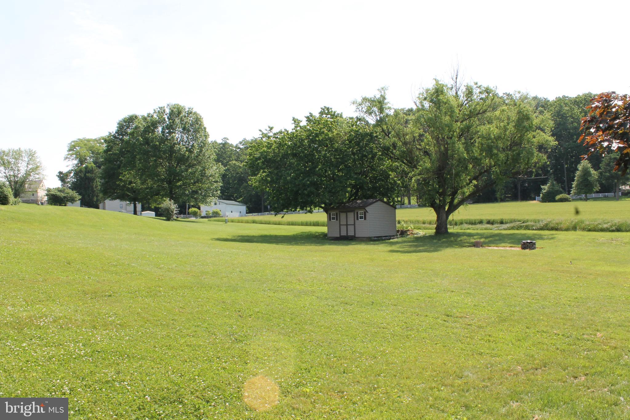 418 Bellevue Road Red Lion, PA 17356 - Photo 6 of 49 Gallery Image 6