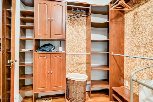 a view of walk in closet