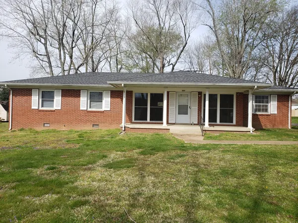 $1,650 | 207 North Mulberry Street, Cornersville, TN 37047