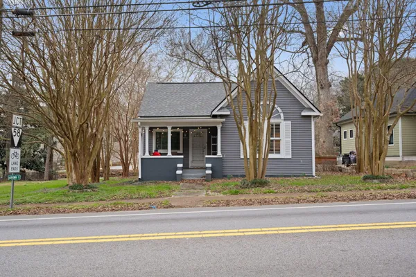 $2,100 | 4016 St Elmo Avenue, Chattanooga, TN 37409