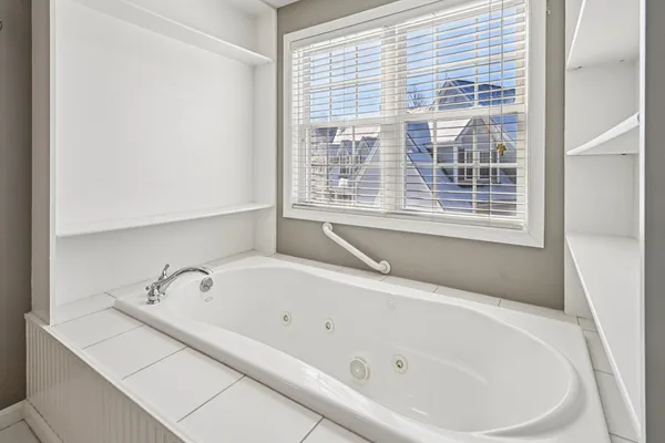 $519,499 | 6 A Patriots Way, Unit 37, Sterling, MA 01564