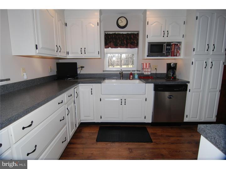 66 Blankenbiller Road Temple, PA 19560 - Photo 9 of 24 Kitchen