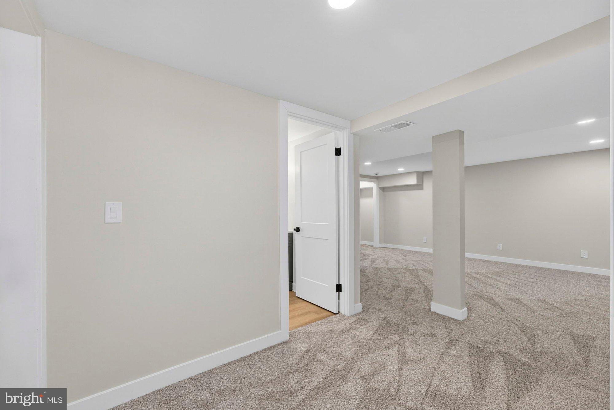 8612 Cottage Street Vienna, VA 22180 - Photo 44 of 61