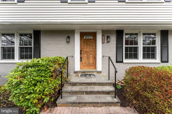 $1,100,000 | 8612 Cottage Street, Vienna, VA 22180