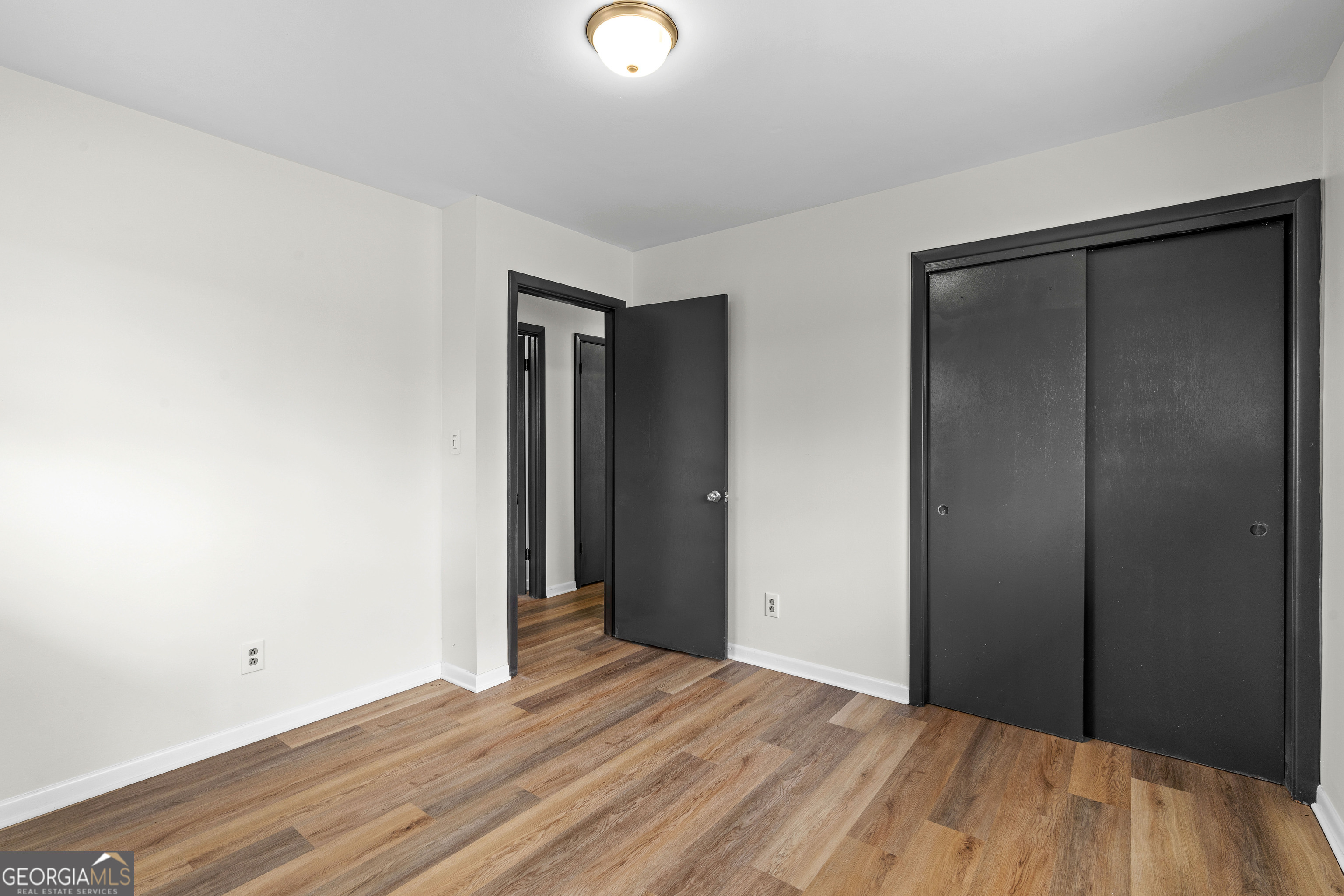 3548 Meadowview Court Rex, GA 30273 - Photo 28 of 41 a view of an empty room