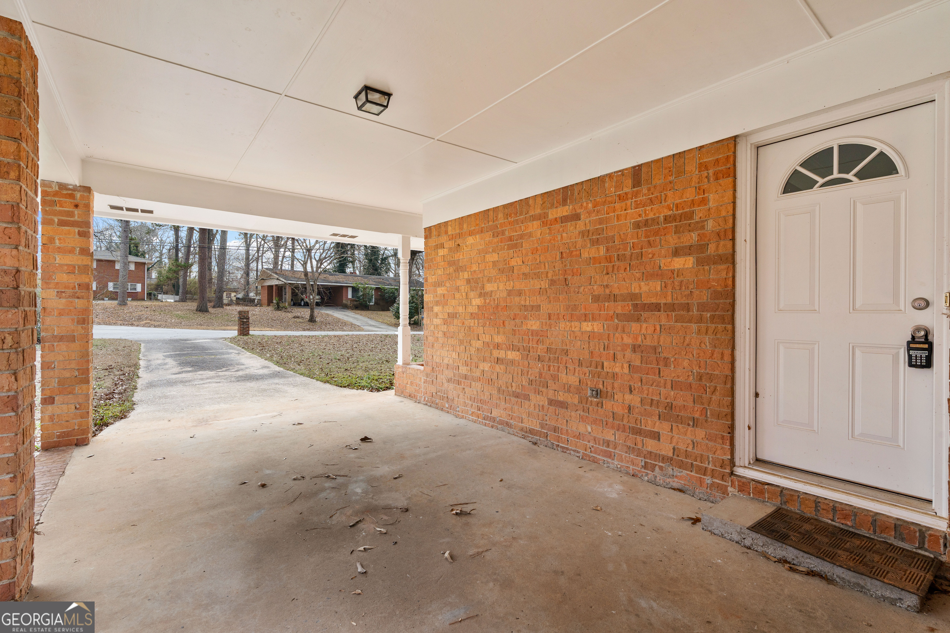 3548 Meadowview Court Rex, GA 30273 - Photo 4 of 41