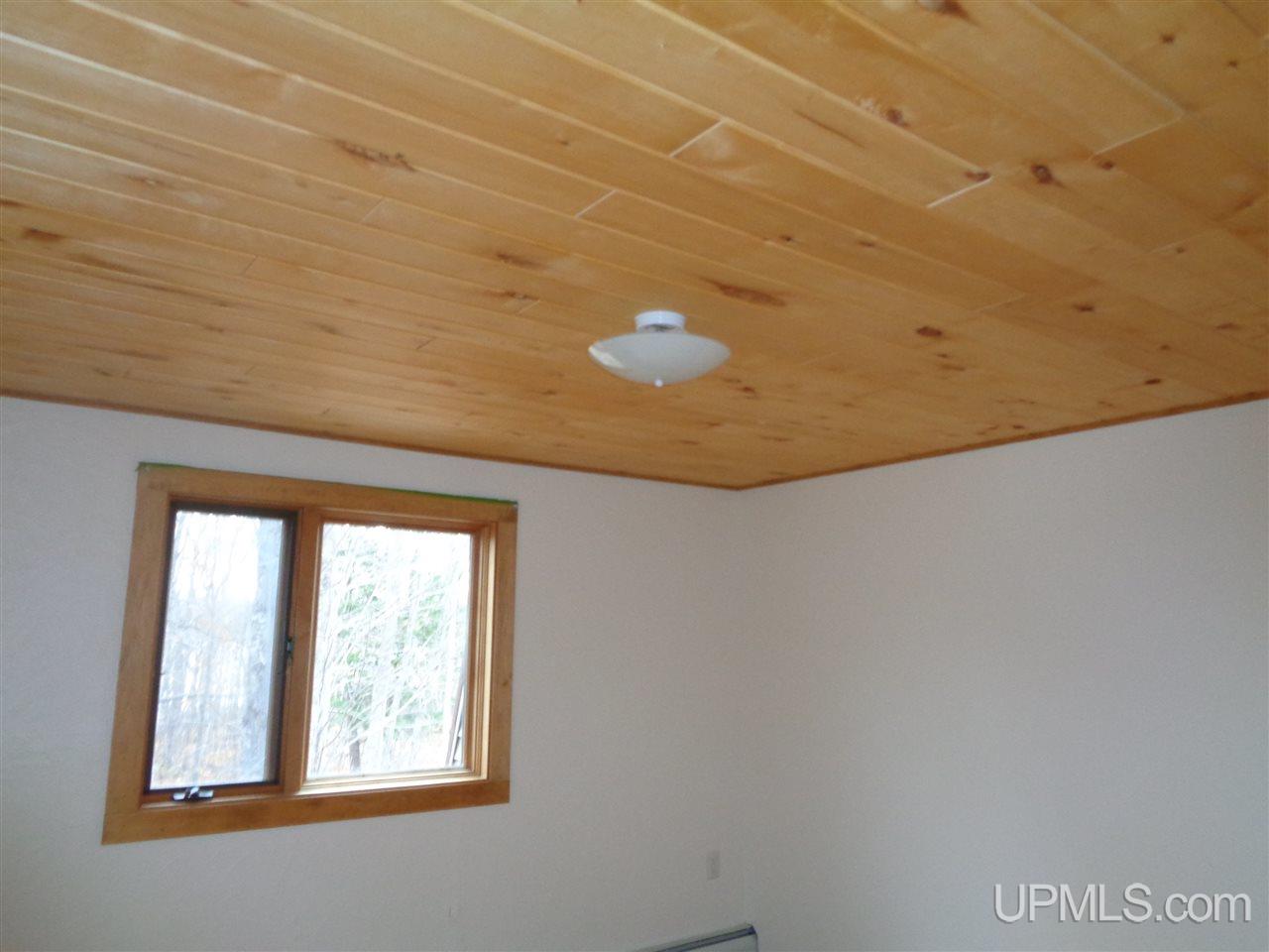 27076 East Grosse Pointe Shr Road Hancock, MI 49930 - Photo 11 of 20 Gallery Image 11