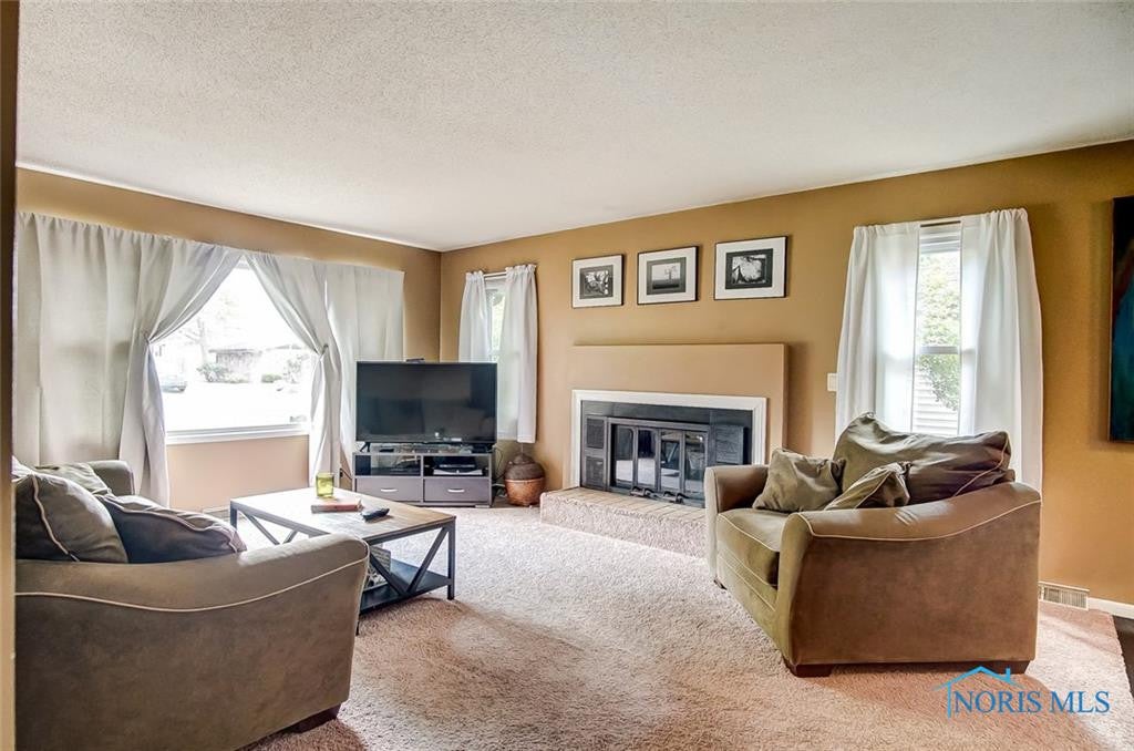 2324 Springmill Road Findlay, OH 45840 - Photo 1 of 31 Gallery Image 1