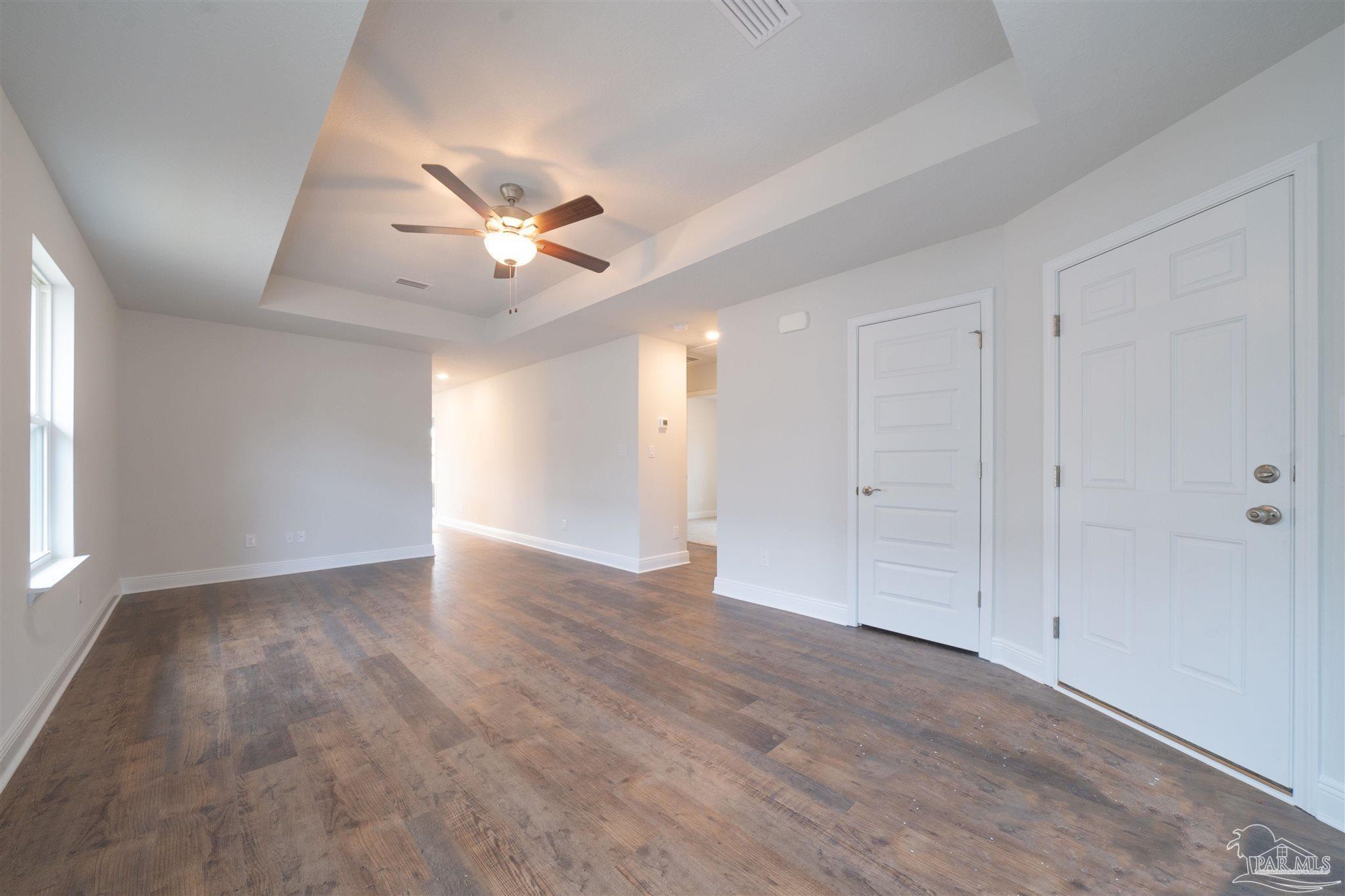 4965 Muldoon Pointe Road, Unit 9B Pensacola, FL 32526 - Photo 5 of 14 Gallery Image 5