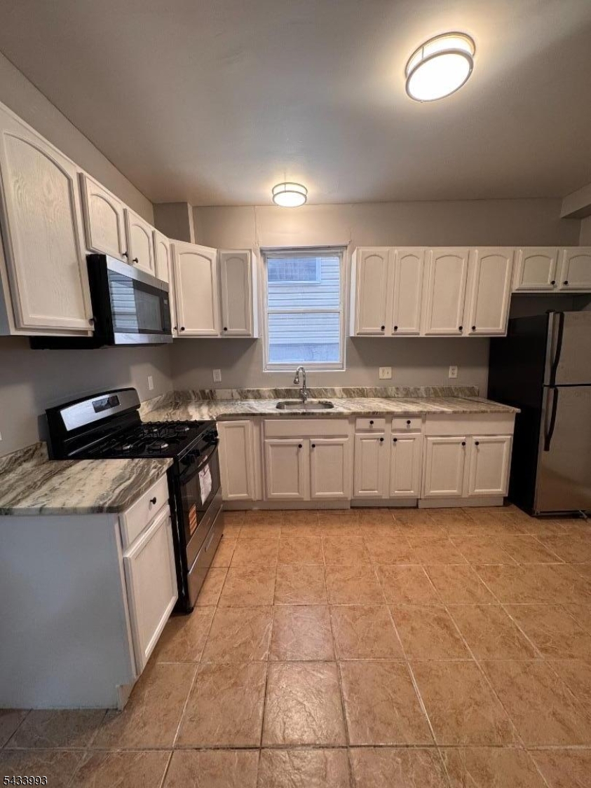 117 South 12th Street, Unit 1 Newark, NJ 07107 - Photo 1 of 15