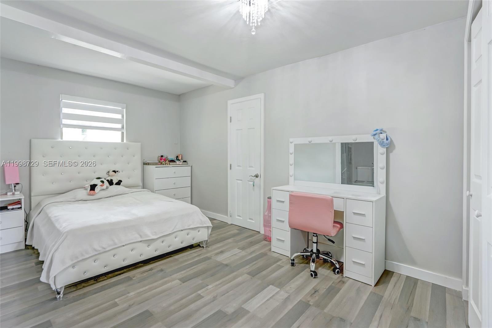 6871 Southwest 37th Street Miami, FL 33155 - Photo 9 of 20