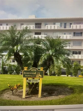 $106,000 | 4210 Ironwood Circle, Unit 404J, Bradenton, FL 34209