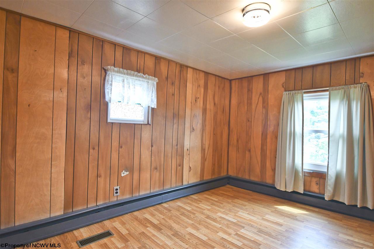 255 Valley Reedsville Wv 26547 Reedsville, WV 26547 - Photo 11 of 25 Gallery Image 11