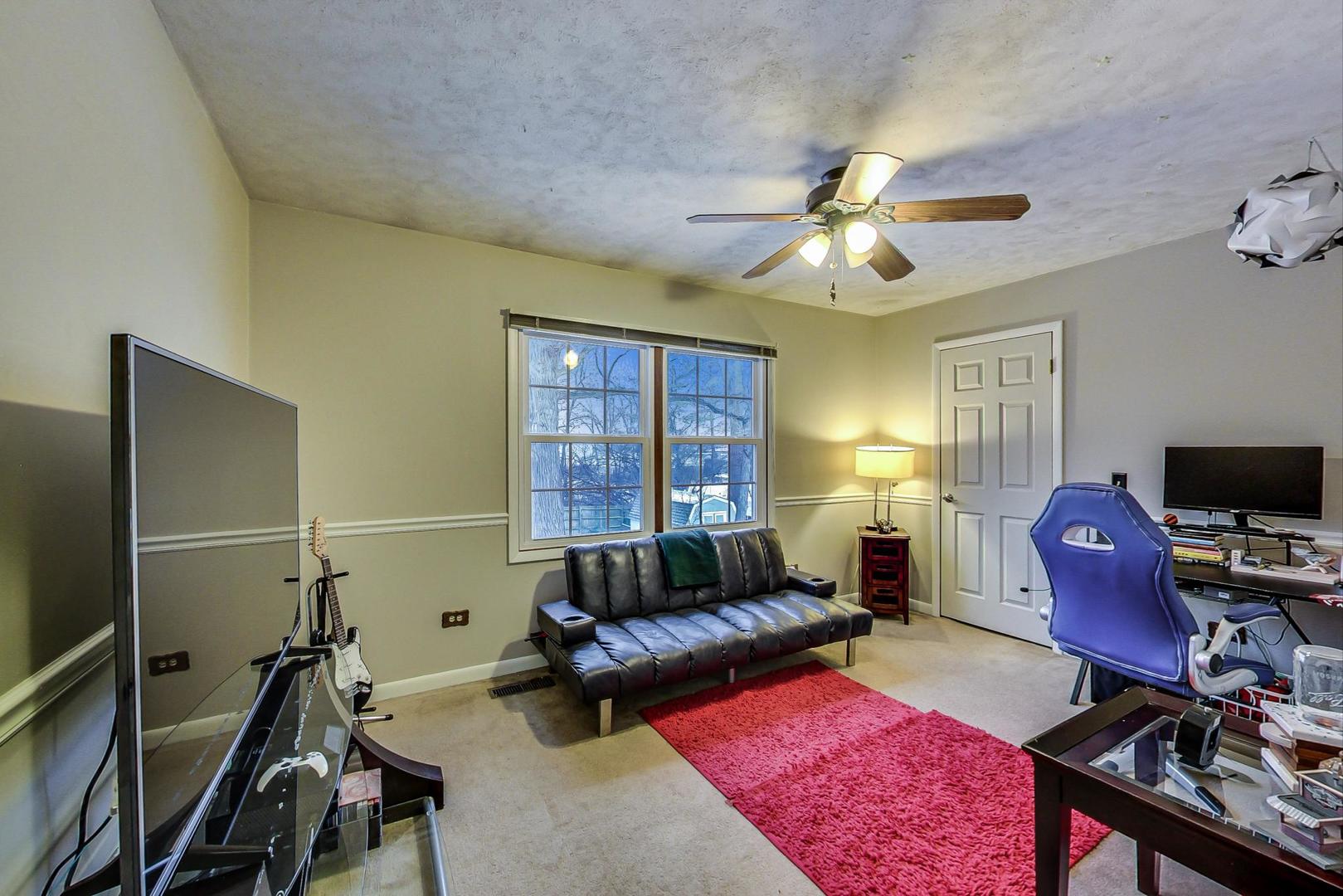 43 South Delany Road Gurnee, IL 60031 - Photo 17 of 27