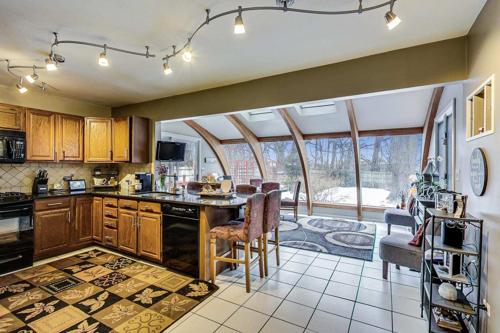 43 South Delany Road Gurnee, IL 60031 - Photo 5 of 27