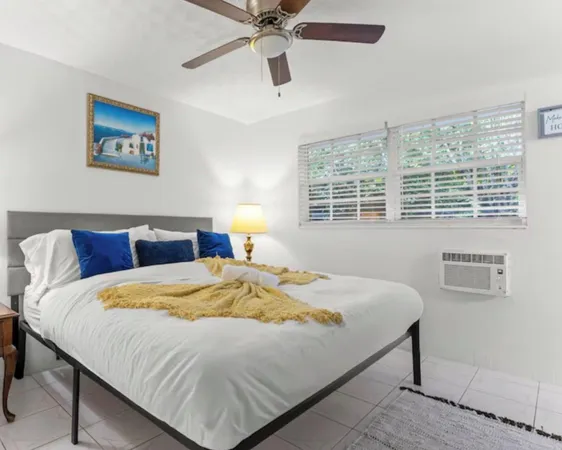 $1,625 | 820 Northeast 16th Avenue, Unit 4, Fort Lauderdale, FL 33304