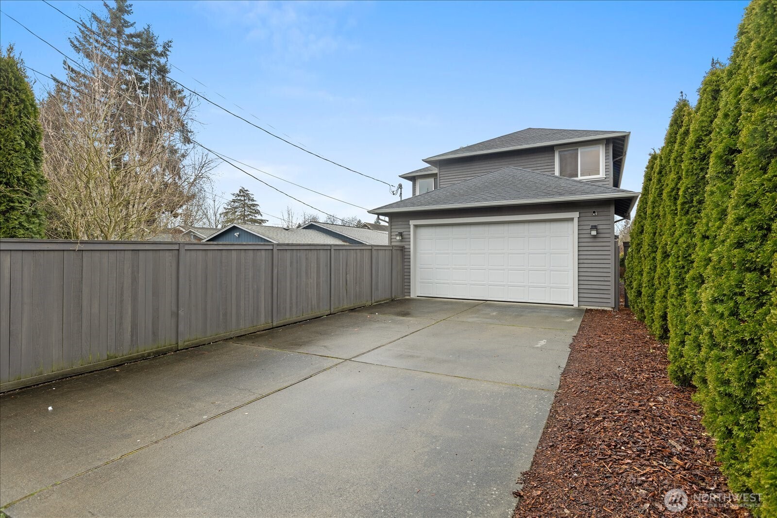 4840 48th Avenue Southwest Seattle, WA 98116 - Photo 35 of 40