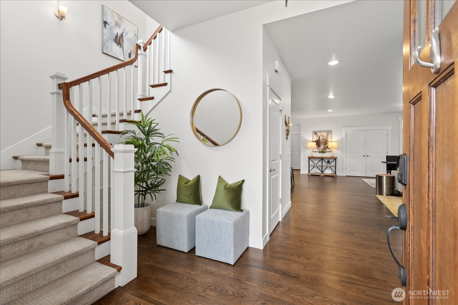 4840 48th Avenue Southwest Seattle, WA 98116 - Photo 4 of 40