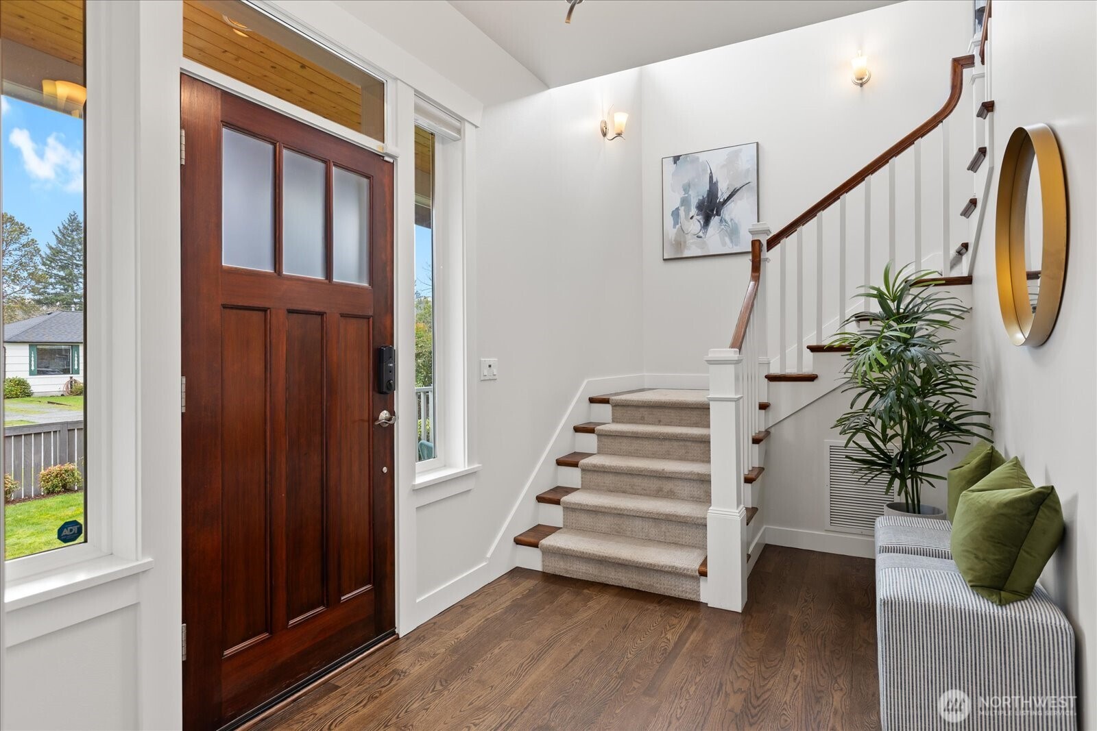 4840 48th Avenue Southwest Seattle, WA 98116 - Photo 5 of 40