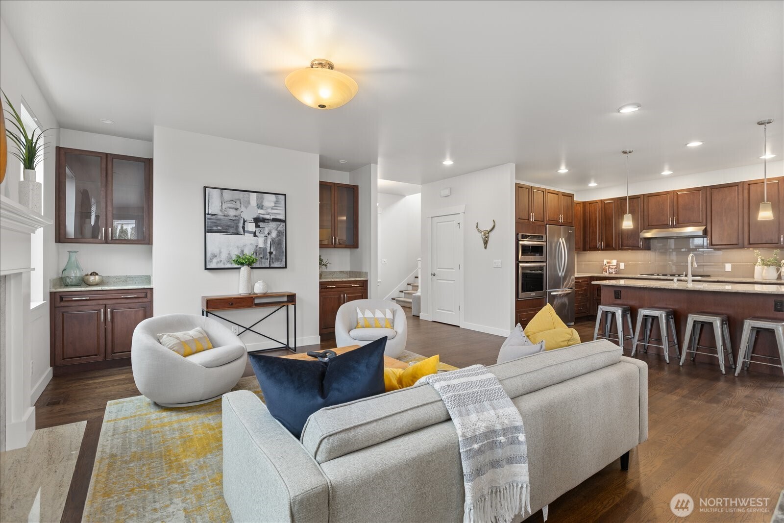 4840 48th Avenue Southwest Seattle, WA 98116 - Photo 9 of 40