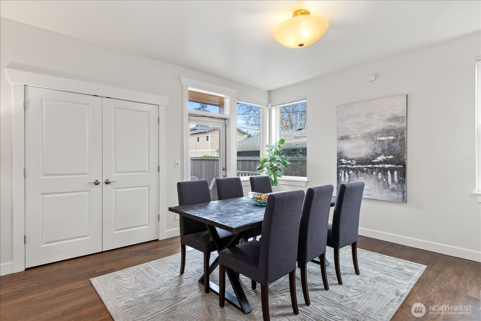 4840 48th Avenue Southwest Seattle, WA 98116 - Photo 10 of 40