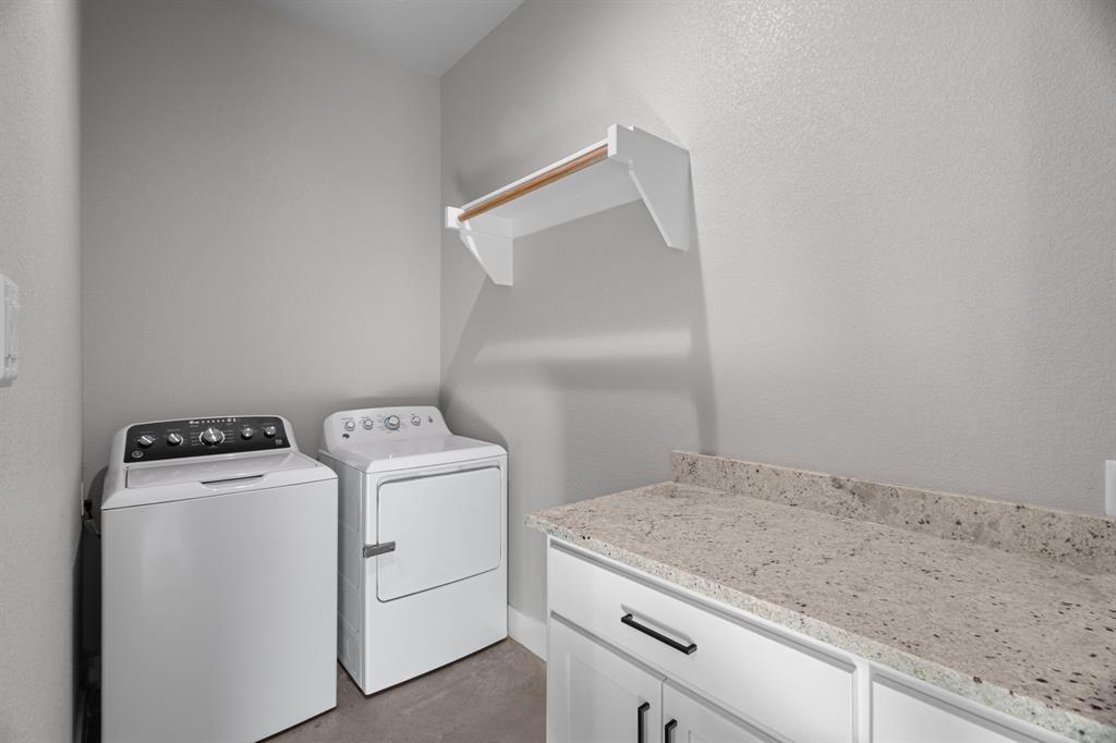 105 Proctor Lane Decatur, TX 76234 - Photo 17 of 40