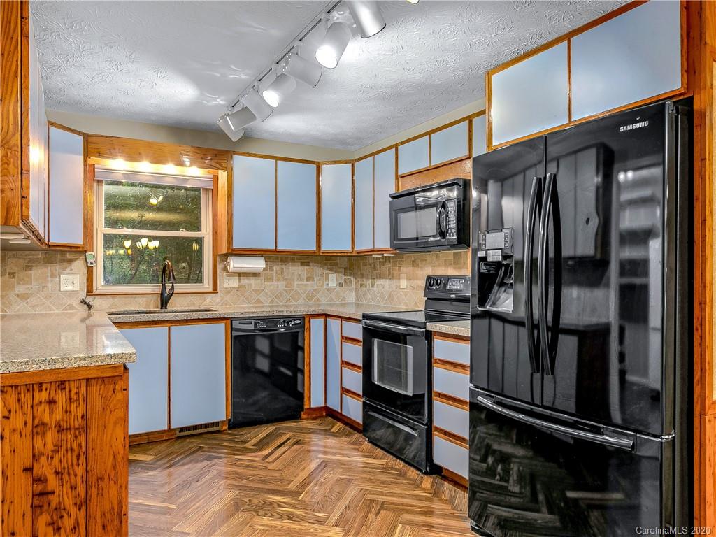 275 Ball Gap Road Arden, NC 28704 - Photo 20 of 37 Gallery Image 20