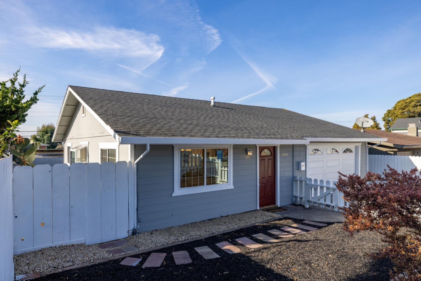1693 Goodwin Street Seaside, CA 93955 - Photo 39 of 43 a backyard of a house