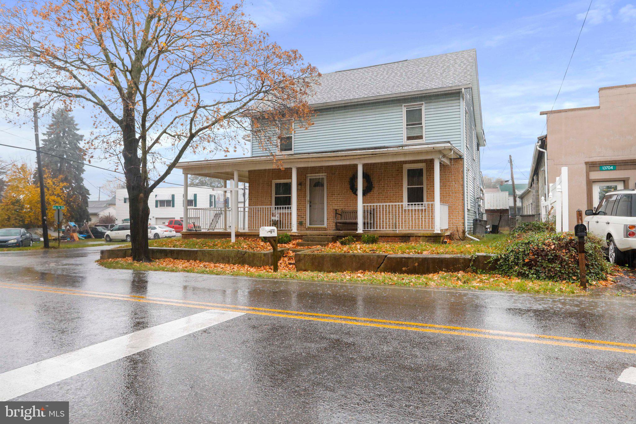 13702 Maugansville Road Hagerstown, MD 21740 - Photo 2 of 38 Gallery Image 2