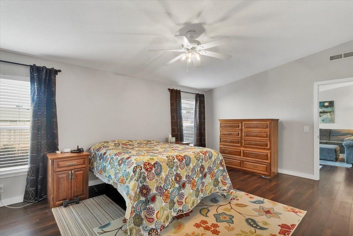 4645 Herrin Road Northeast Salem, OR 97305 - Photo 25 of 48 Gallery Image 25