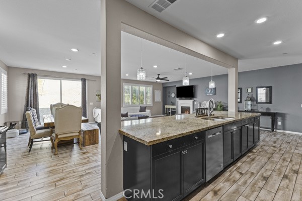 23347 Crystal Way Wildomar, CA 92595 - Photo 7 of 29 a kitchen with lots of counter top space