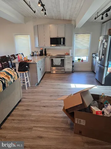 $2,000 | 6 West Loudoun Street, Round Hill, VA 20141