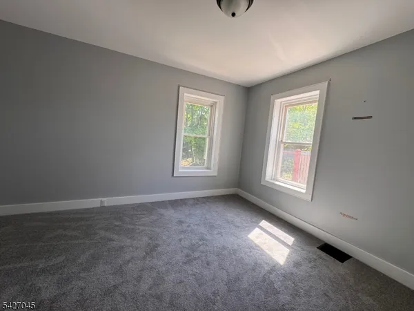 $2,200 | 31 Diller Avenue, Newton, NJ 07860